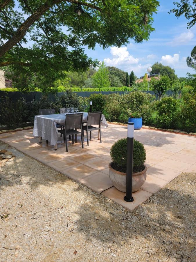Gite Elegant Au Calme Mazan Ngoại thất bức ảnh